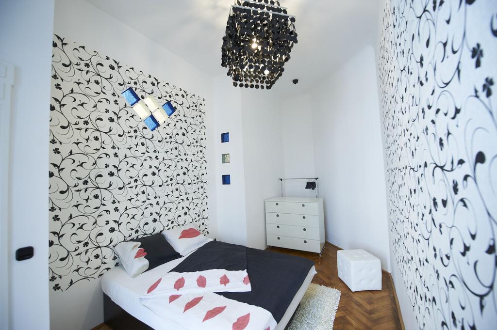 Pearl Apartments Budapest Luaran gambar